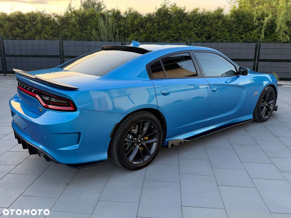 Dodge Charger 6.4 Scat Pack - 9