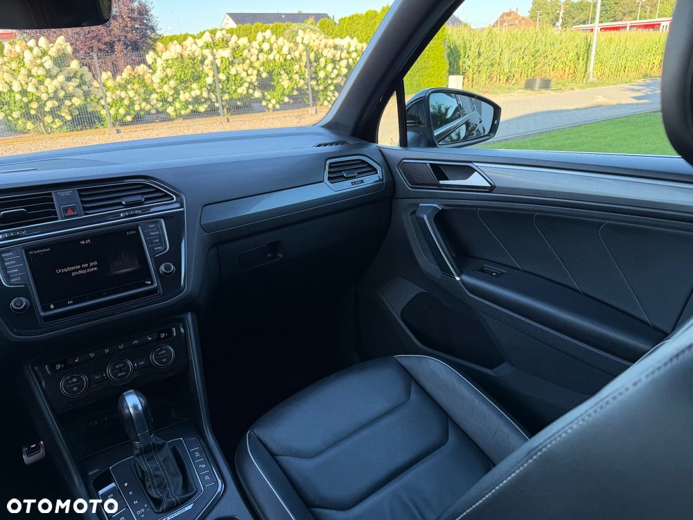 Volkswagen Tiguan 2.0 TDI SCR 4MotION DSG R-Line - 19