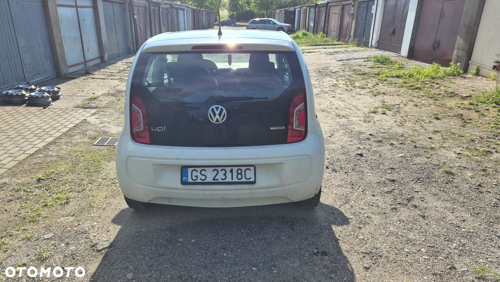 Volkswagen up! (BlueMotion Technology) take - 4