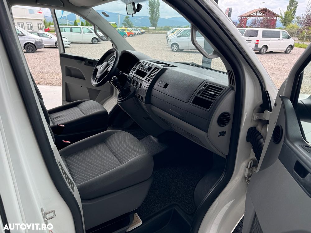 Volkswagen Transporter - 17