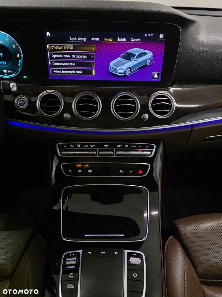 Mercedes-Benz Klasa E 300 de 9G-TRONIC AMG Line - 15