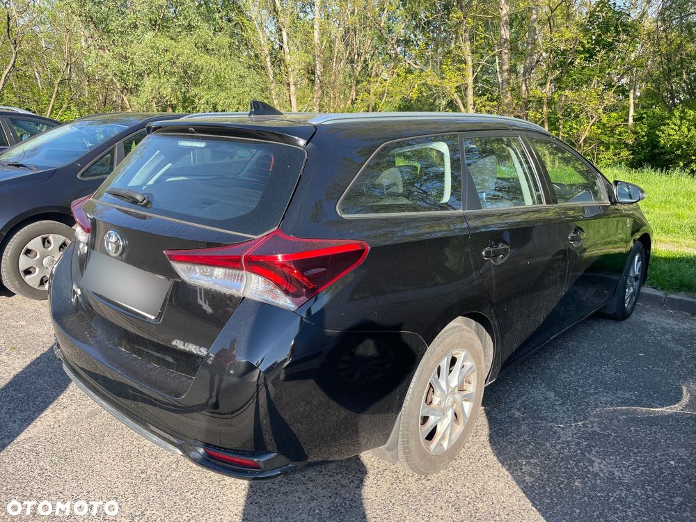 Toyota Auris 1.6 Prestige - 2