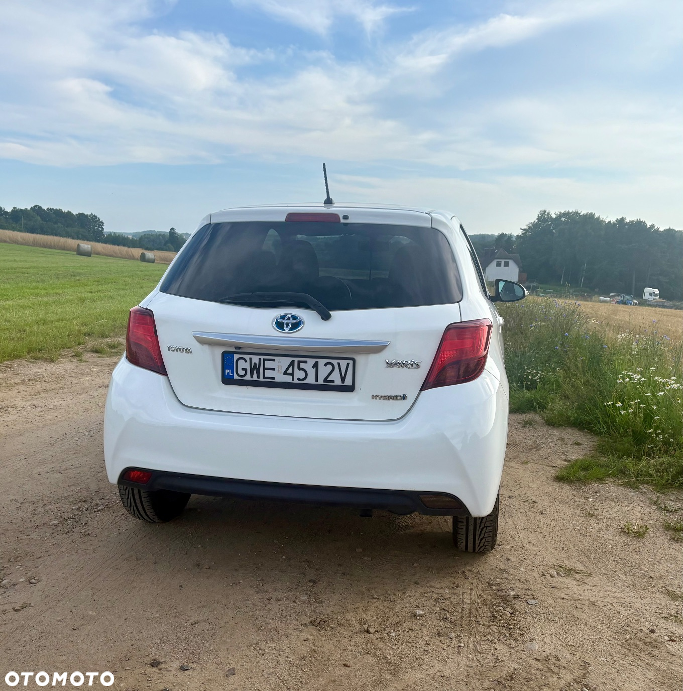 Toyota Yaris - 4