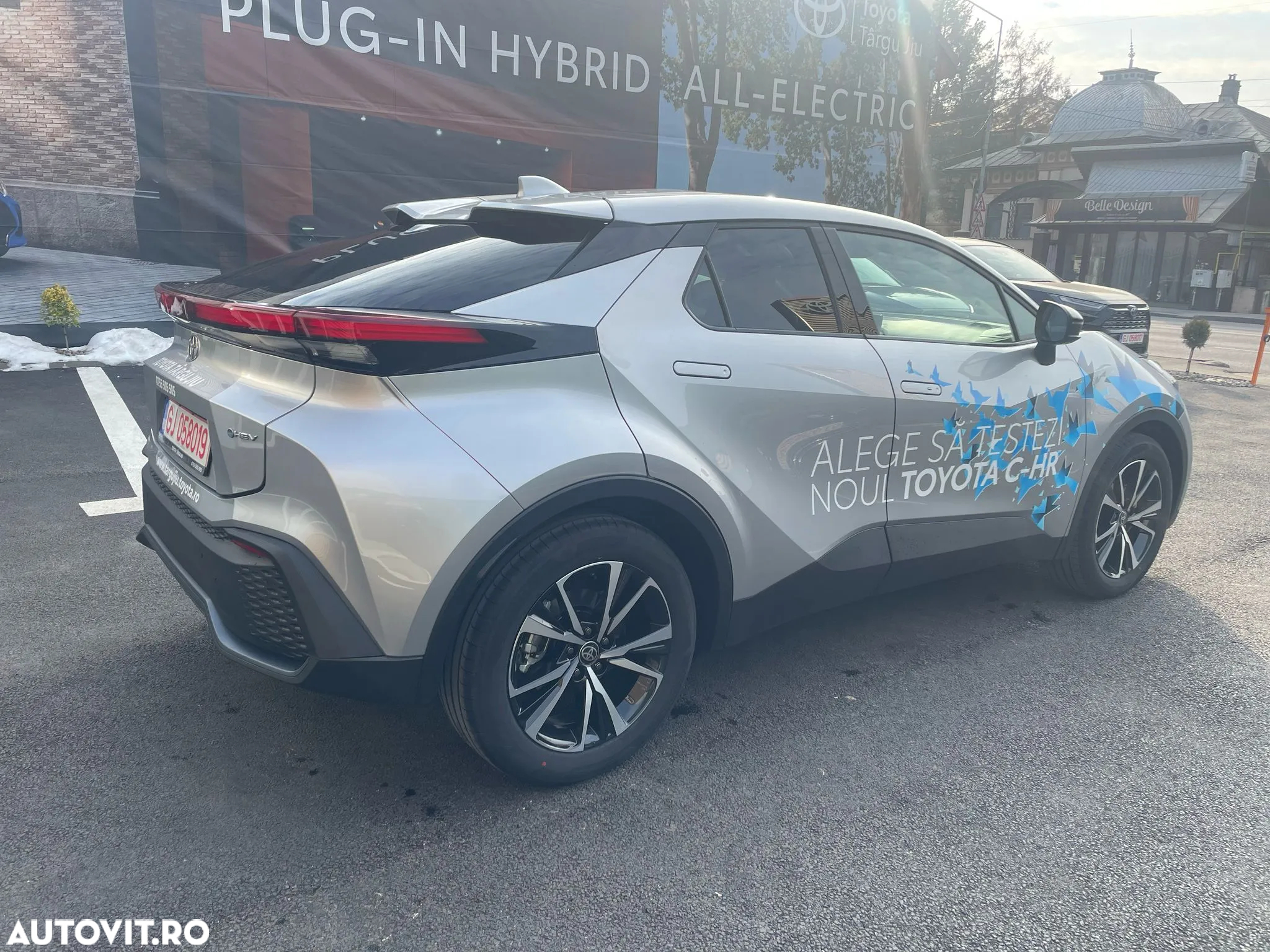 Toyota C-HR - 8