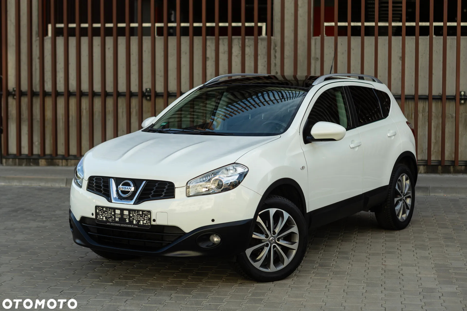 Nissan Qashqai 1.6 Tekna - 2