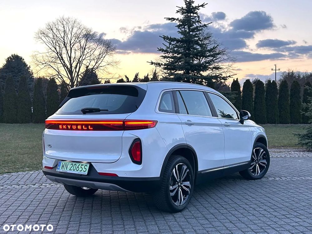 Skywell ET5 72kWh Luxury - 8