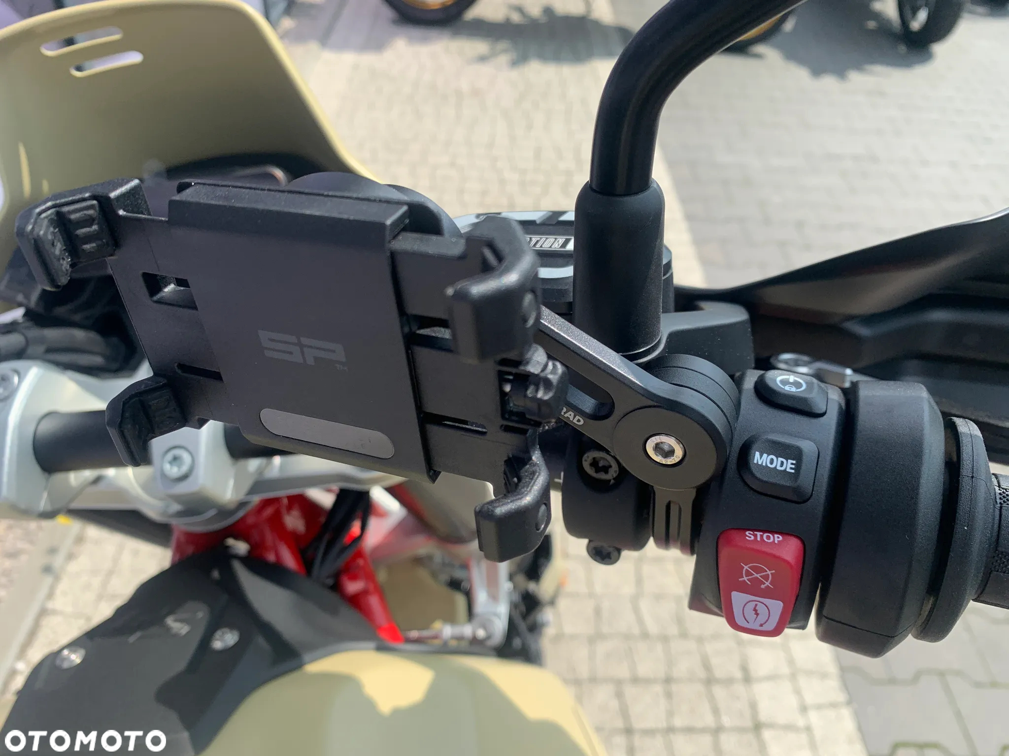 BMW R - 15