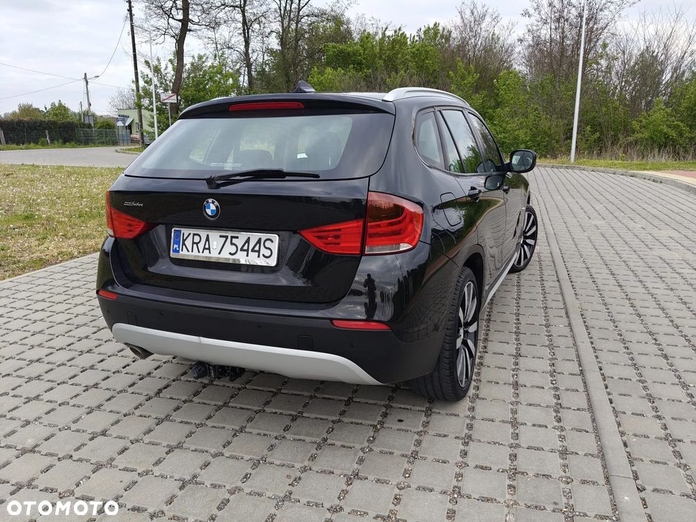 BMW X1 xDrive18d xLine - 10