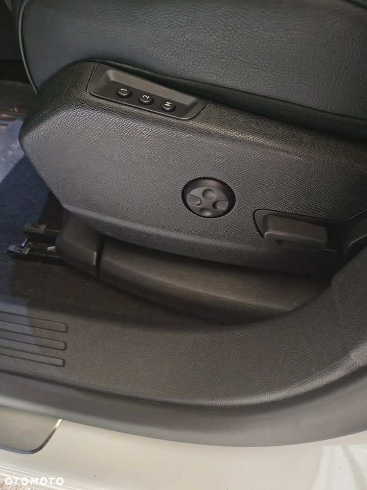 DS Automobiles DS 7 Crossback 1.6 E-Tense Performance Line + - 12