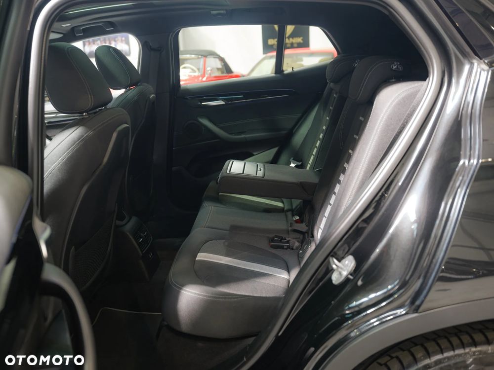 BMW X2 xDrive20d Advantage - 20