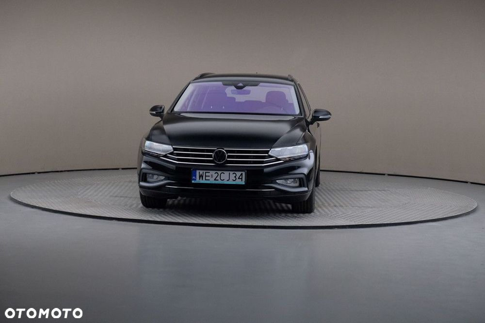 Volkswagen Passat Variant 2024 photo 3