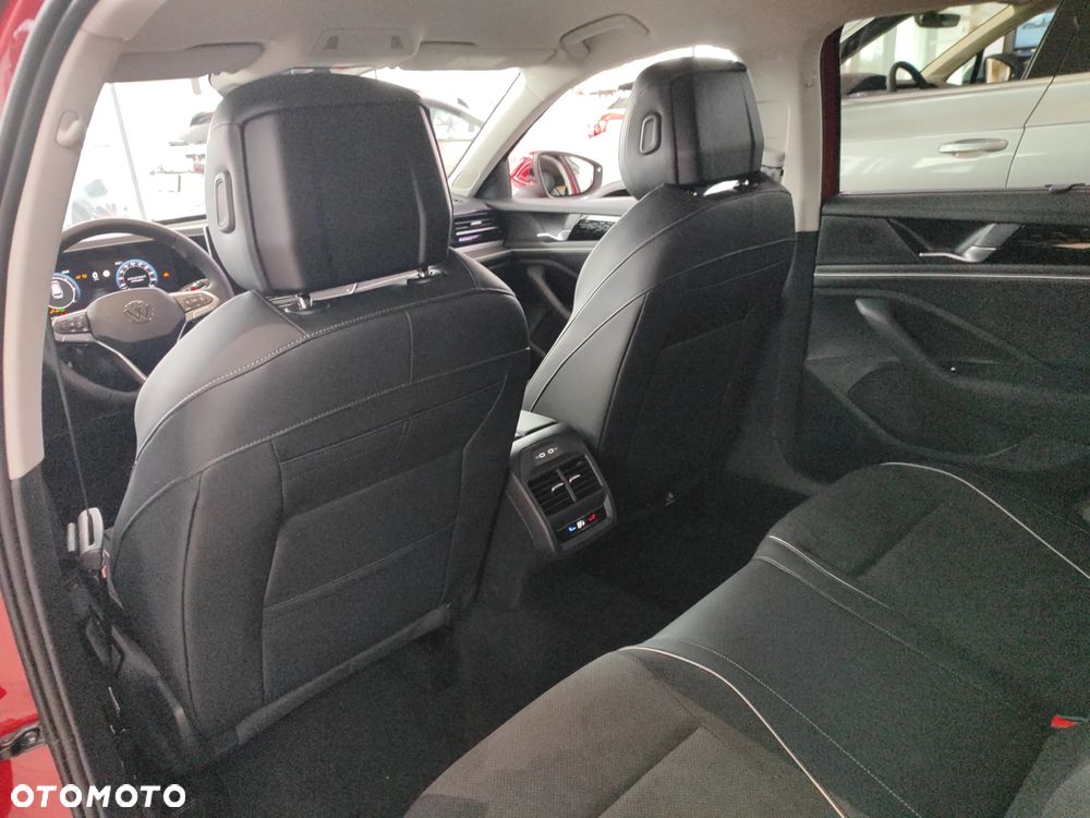Volkswagen Passat 2.0 TDI SCR Business Plus DSG - 24