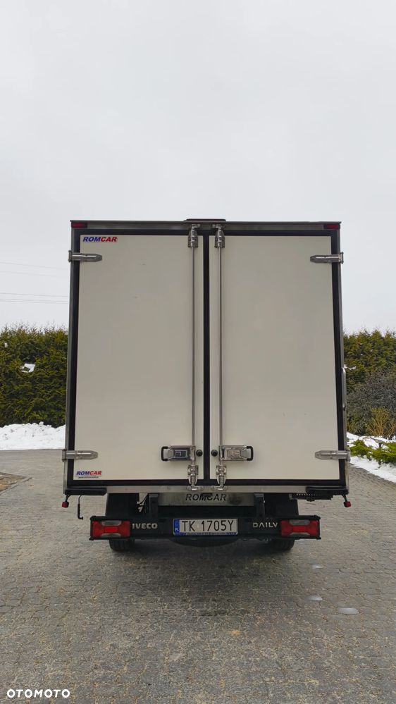 Iveco 35s18 - 19