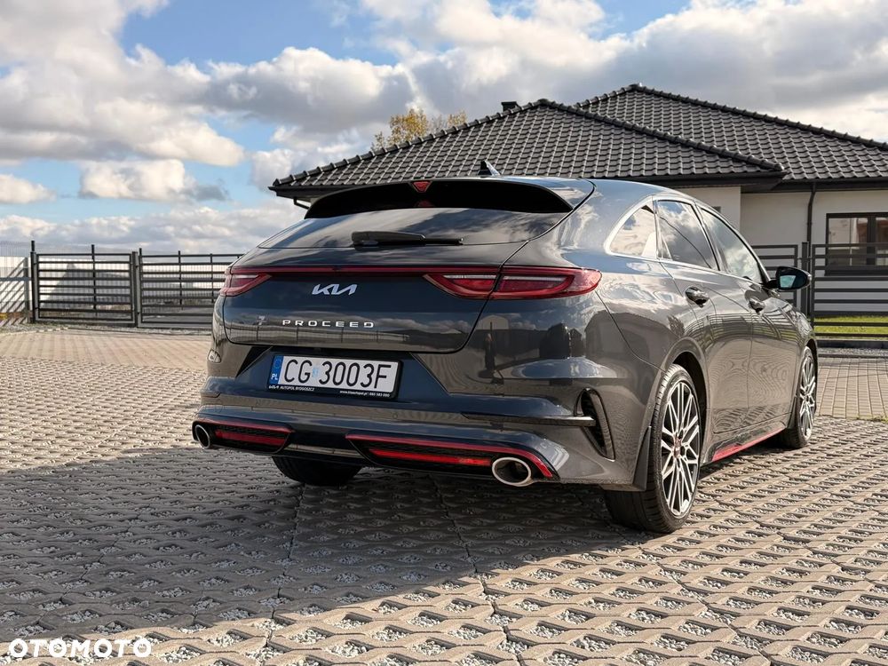 Kia ProCeed - 14