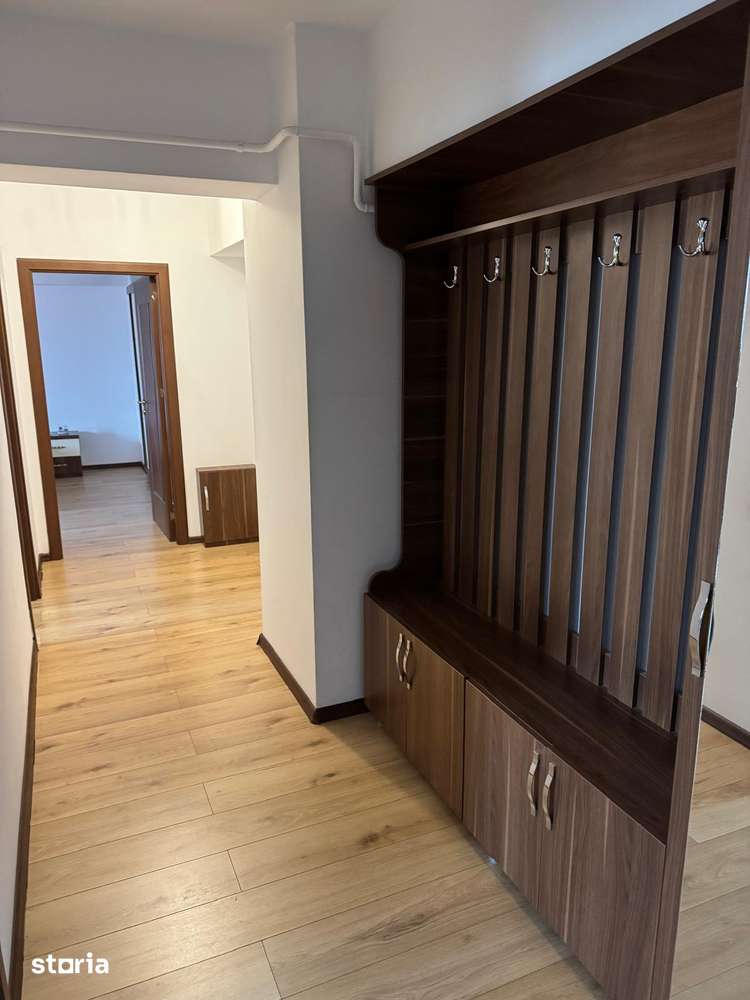 Apartament cu 2 camere de închiriat Piata Simian — fotografia 3