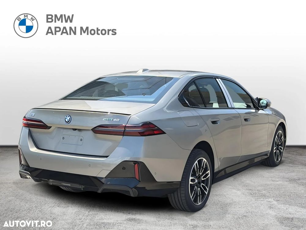 BMW i5 eDrive40 - 8