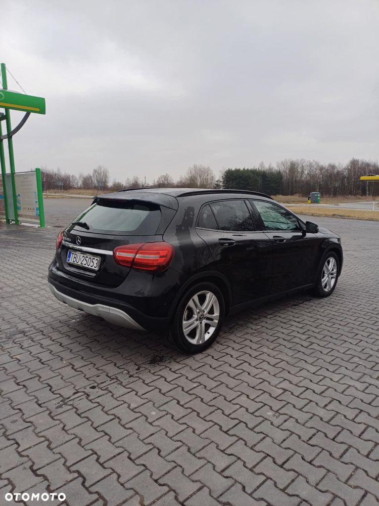 Mercedes-Benz GLA 220 d 7G-DCT Style - 3