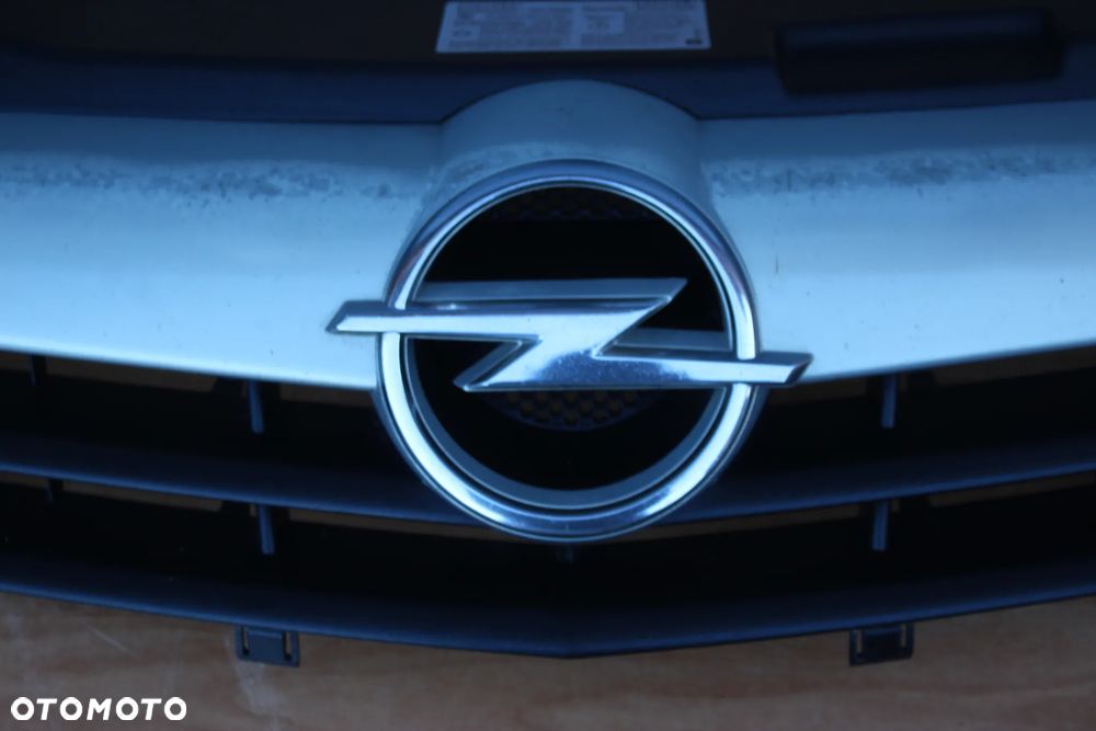 ATRAPA GRILL OPEL ASTRA H GTC / CABRIO Z167 3 DRZWI EUROPA 13108460 13183706 - 4