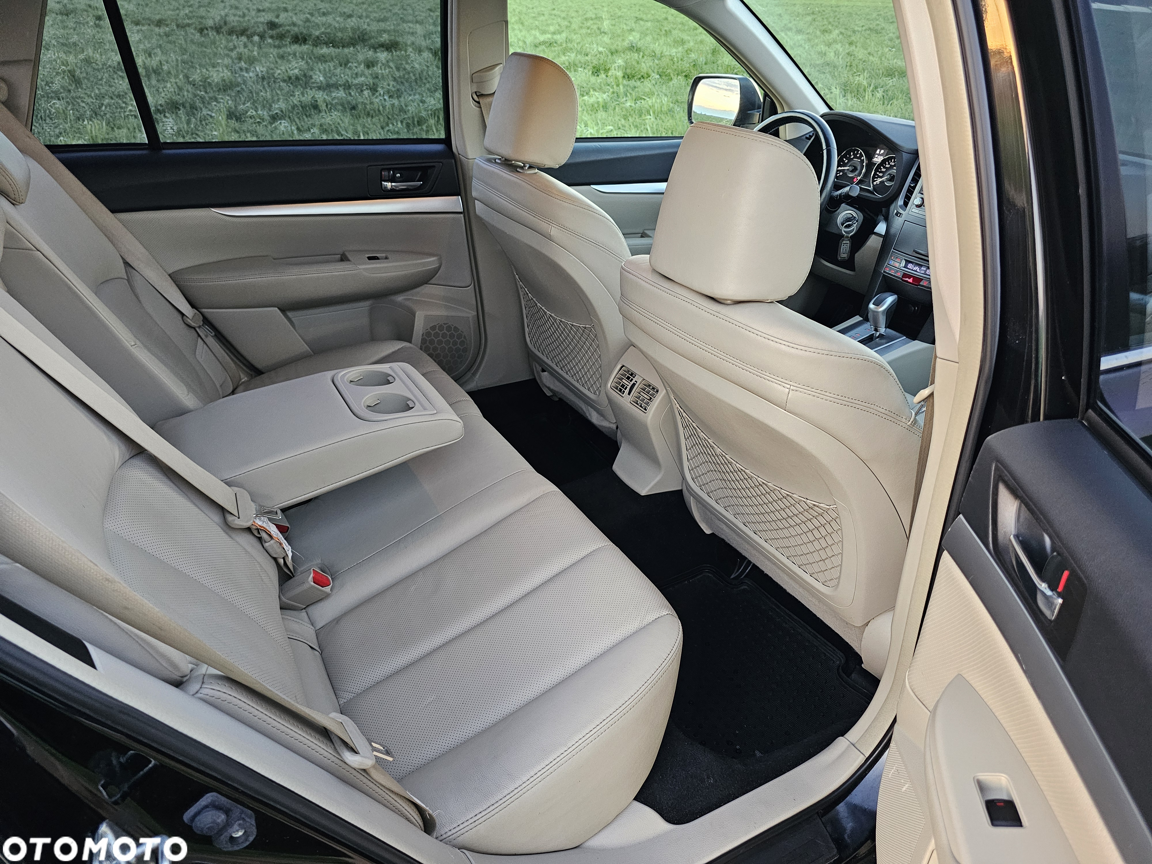 Subaru Outback - 15
