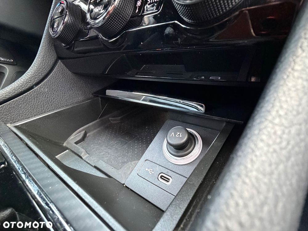 Skoda Superb 1.4 TSI Plug-In Hybrid Sportline DSG - 28