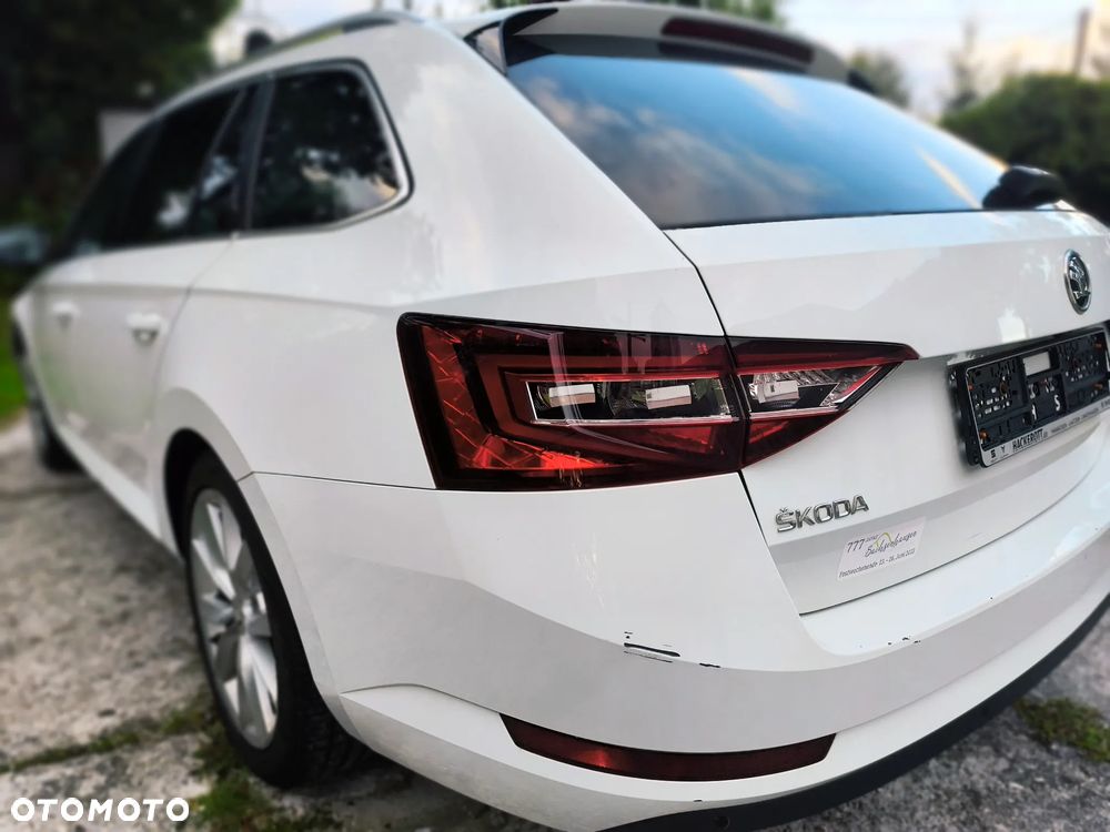 Skoda Superb 2.0 TDI L&K - 16