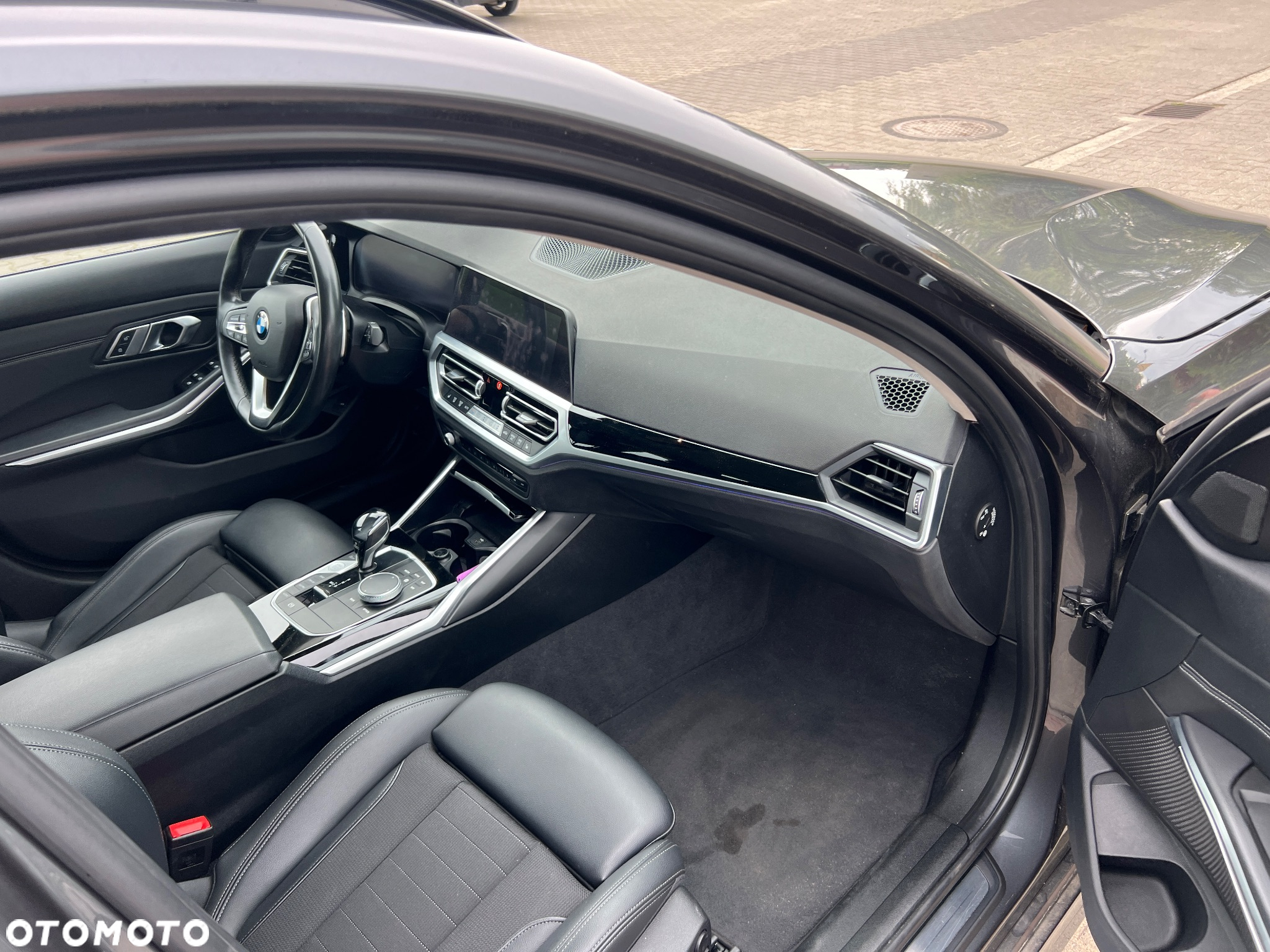 BMW Seria 3 320d xDrive Sport Line - 12