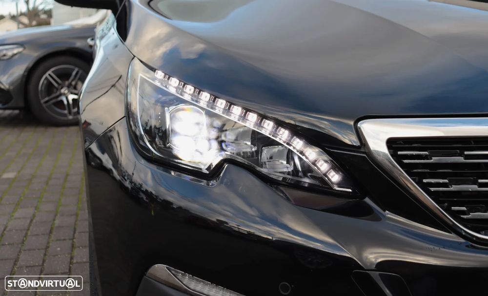 Peugeot 308 PureTech 130 EAT8 Allure - 7