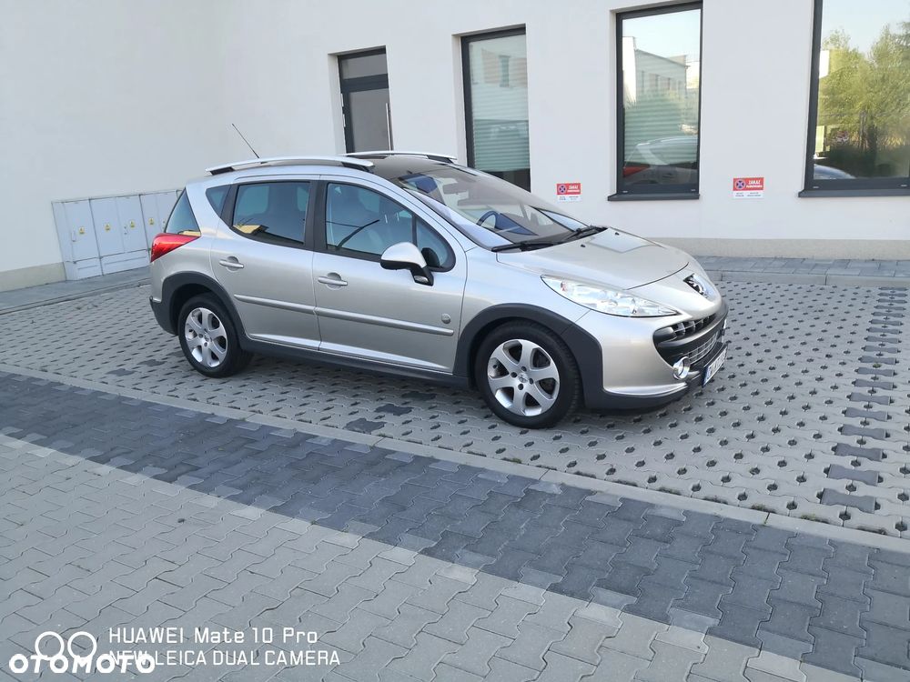 Peugeot 207 Outdoor 1.6 - 24