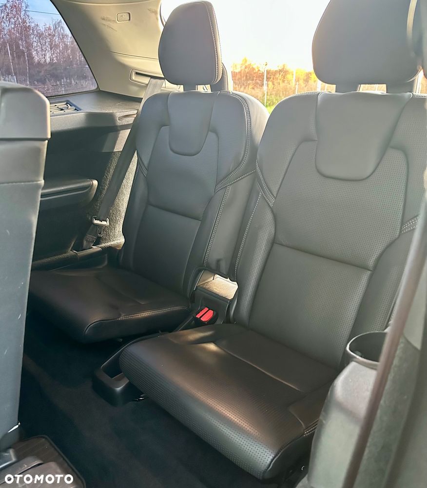 Volvo XC 90 D5 SCR AWD Inscription 7os - 13