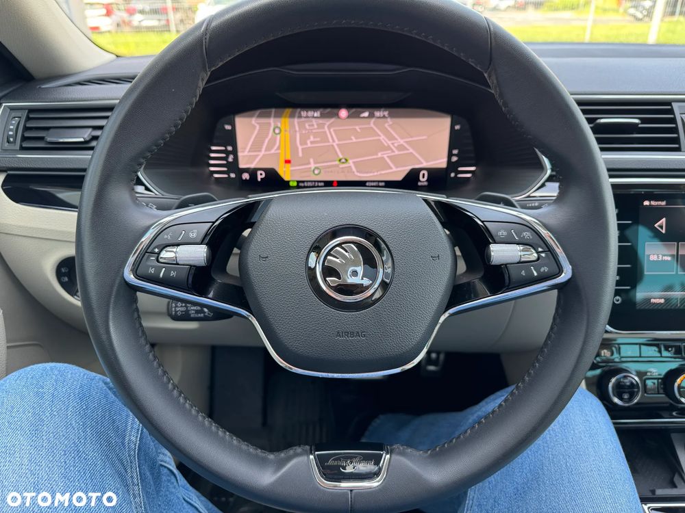Skoda Superb 2.0 TSI 4x4 L&K DSG - 29