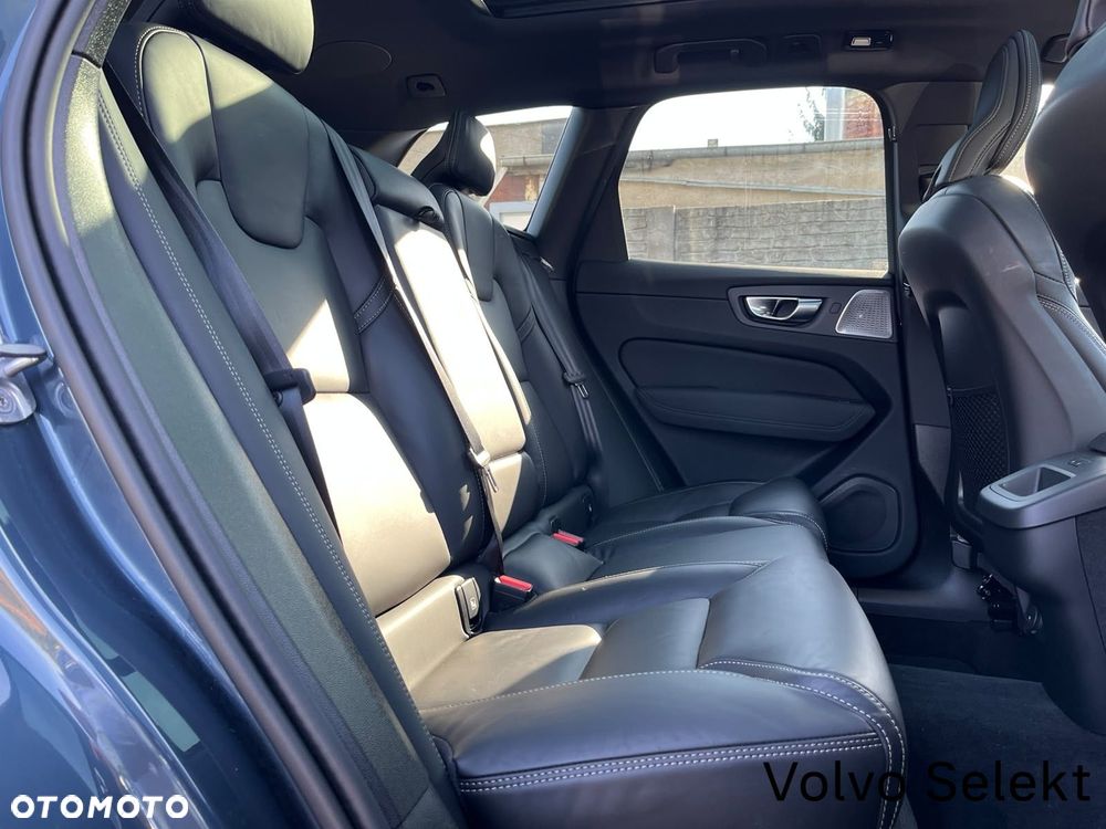 Volvo XC 60 - 18