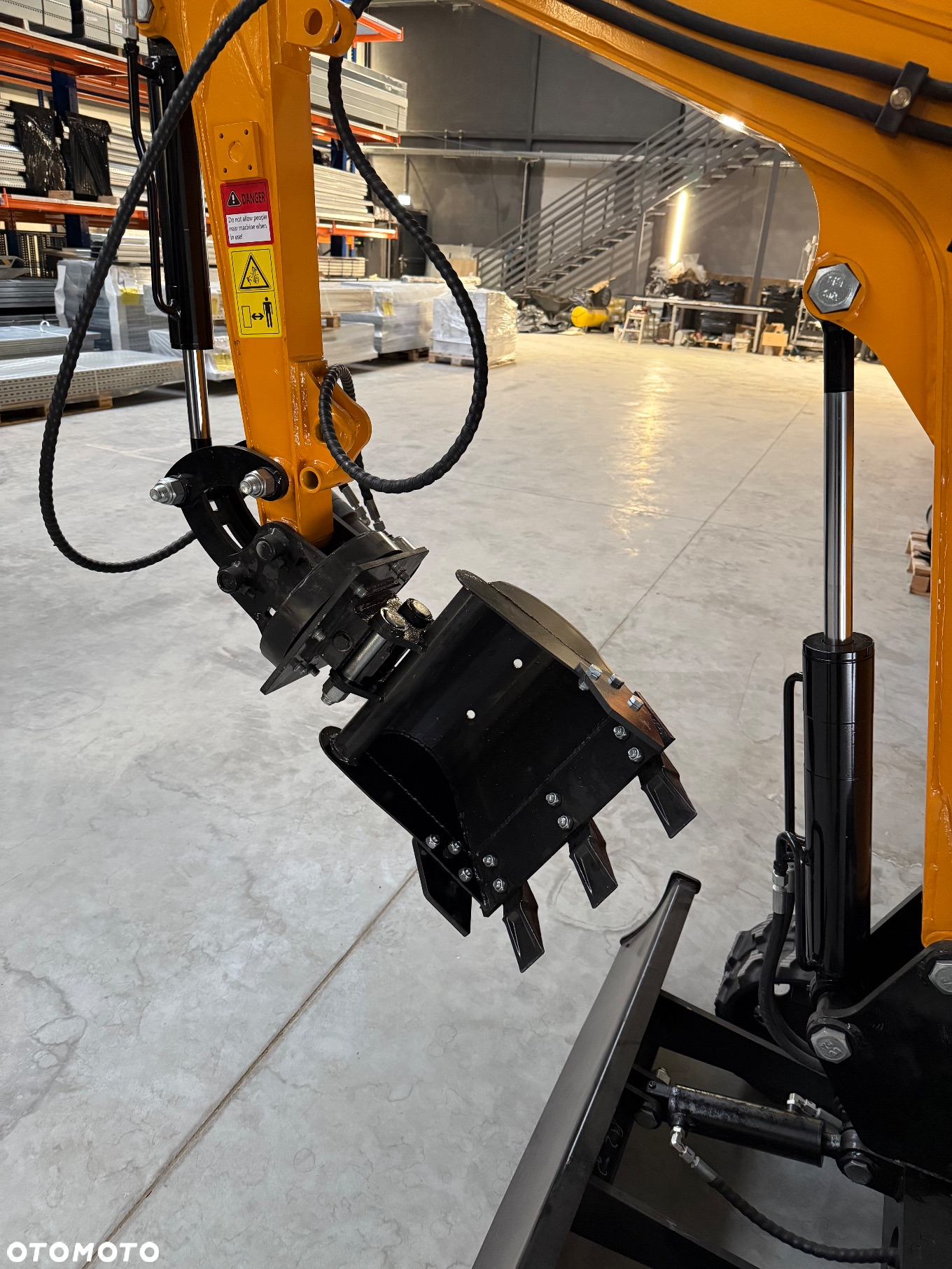 Inny YG-10 - 10