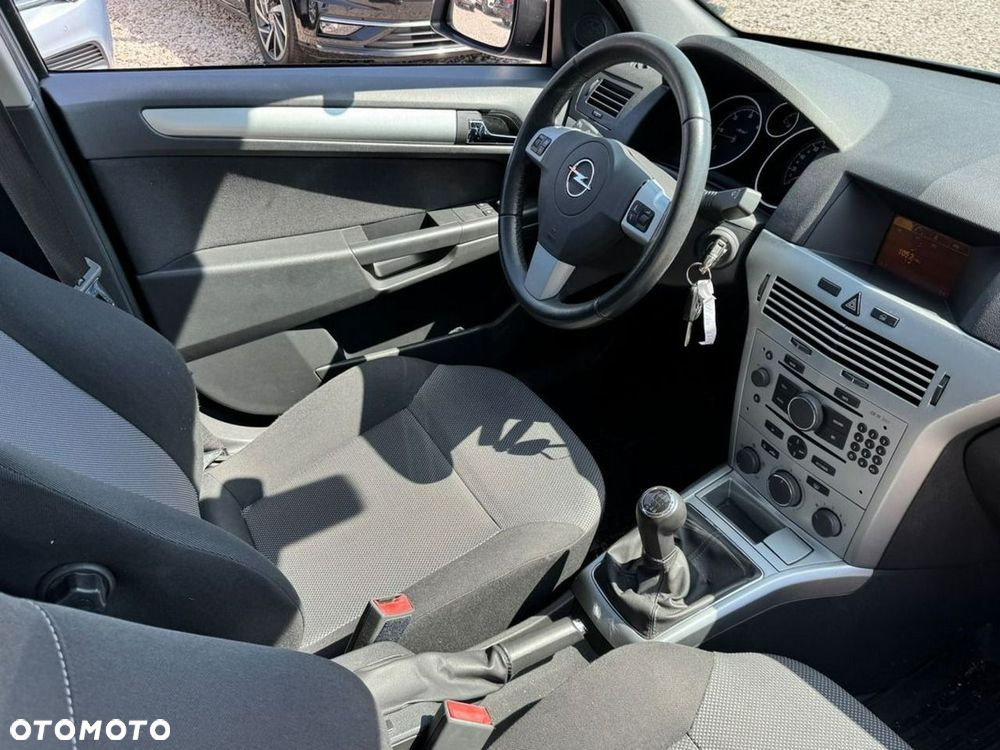 Opel Astra - 3