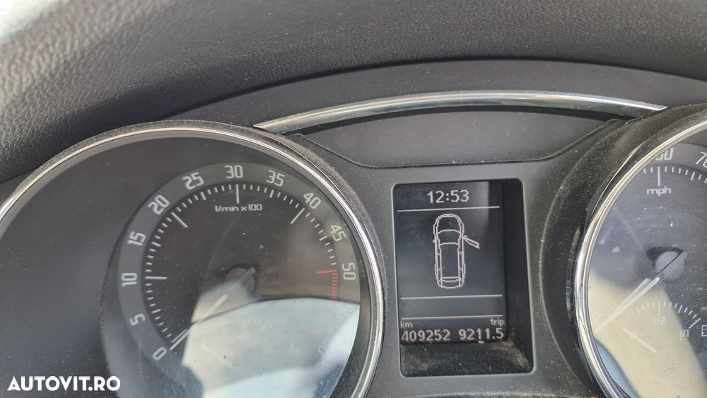 Skoda Superb 1.6 TDI Elegance - 14