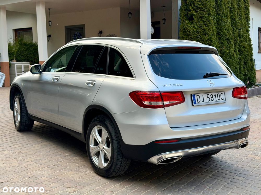 Mercedes-Benz GLC 300 4Matic 9G-TRONIC - 7