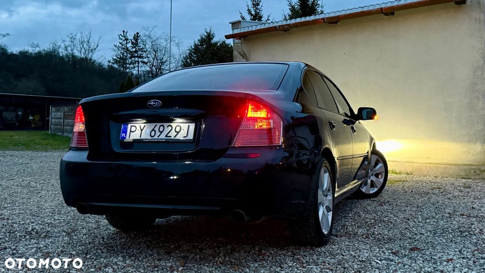 Subaru Legacy 3.0R Automatik Exclusive - 11