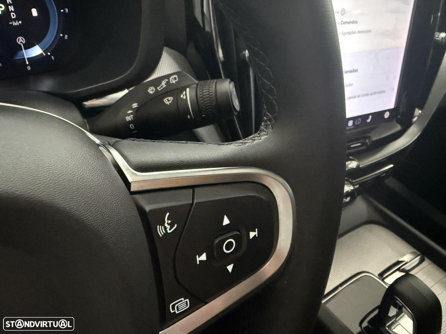 Volvo XC 60 2.0 B4 Core - 16