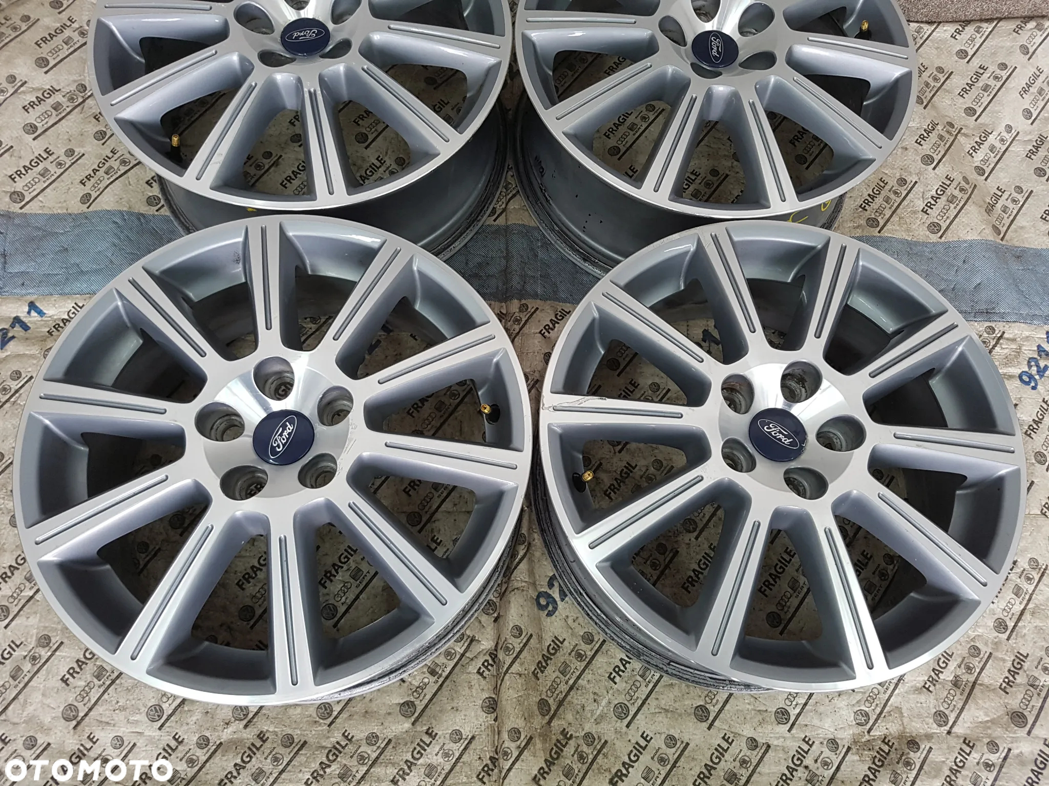 ALU FELGI FORD S-MAX KUGA  FOCUS VOLVO S40 V50 S60 V90  GALLAXY 7JX17  5X108 ET55 - 3