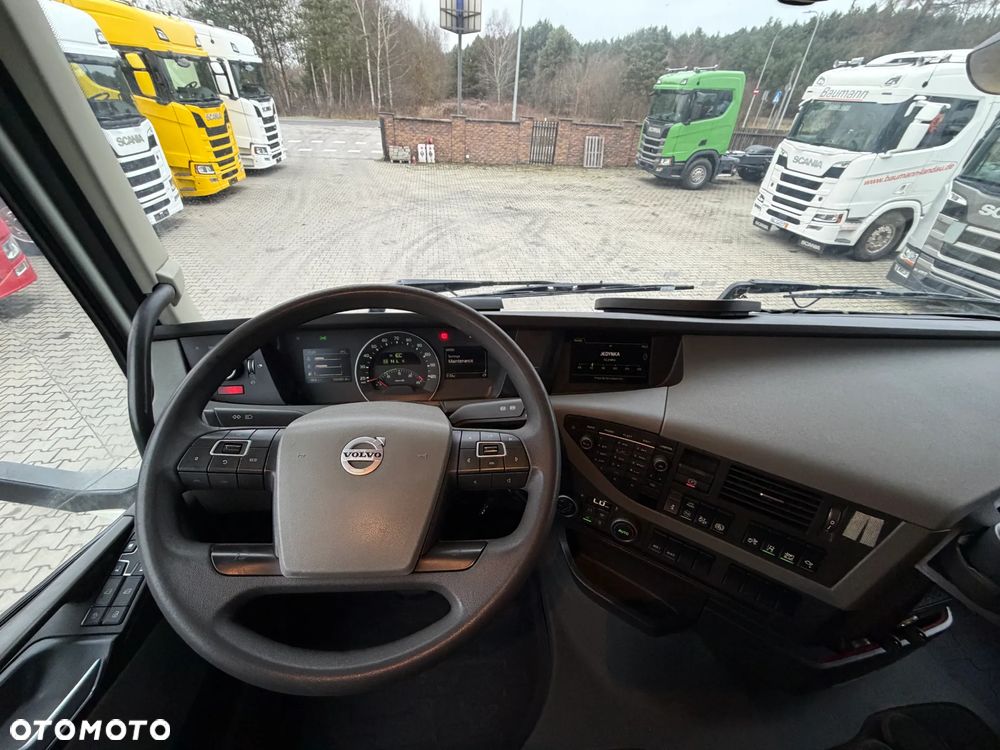 Volvo FH460 z Austrii kabina XL nowa hydraulika 600Tkm oryginalnego przebiegu - 31