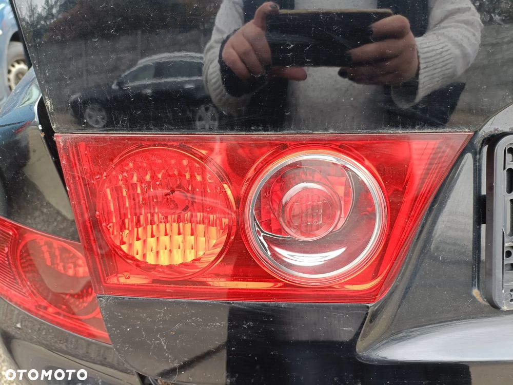 HONDA ACCORD VII 02-08 2004 r. LAMPA LEWY TYŁ LEWA TYLNA W KLAPĘ EU * - 1