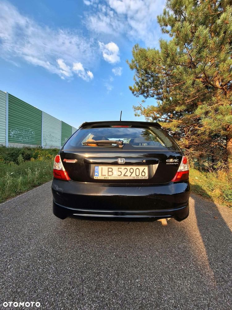 Honda Civic 2004 photo 3