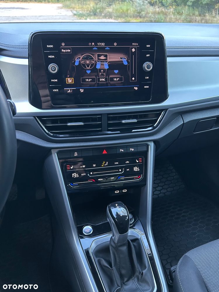 Volkswagen T-Roc 1.5 TSI Life Plus DSG - 22