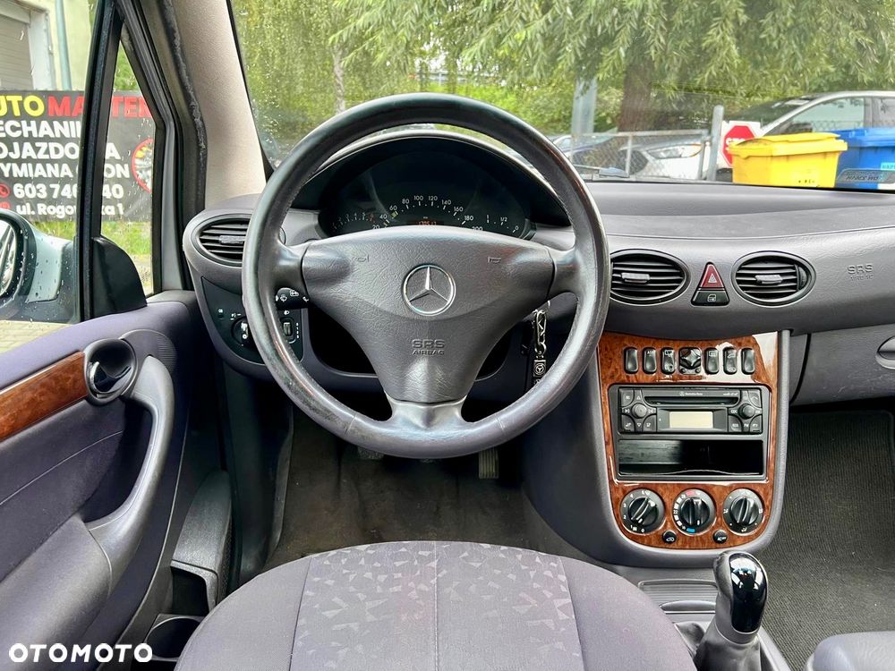 Mercedes-Benz Klasa A 160 Elegance - 13
