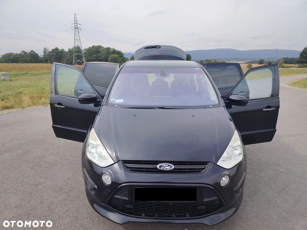 Ford S-Max - 8