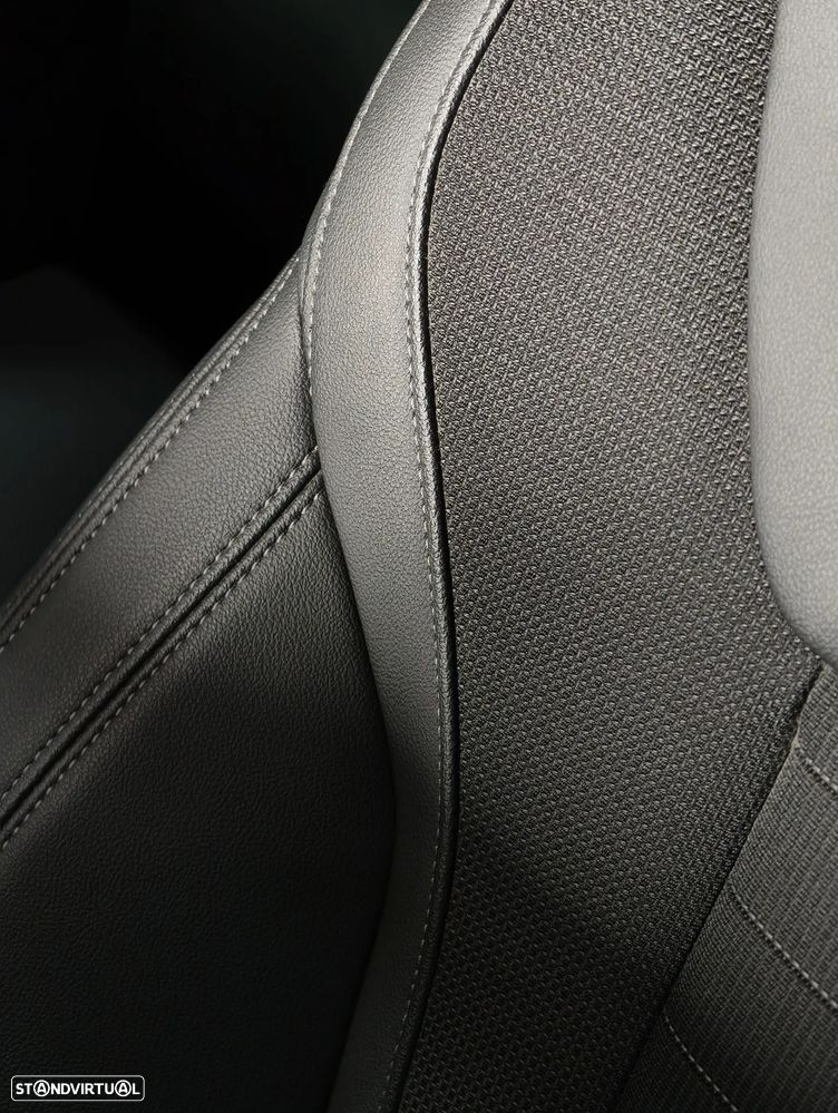 BMW 318 d Aut. M Sport - 26