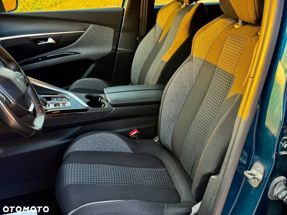 Peugeot 5008 PureTech 130 EAT8 Stop & Start Active Pack - 5