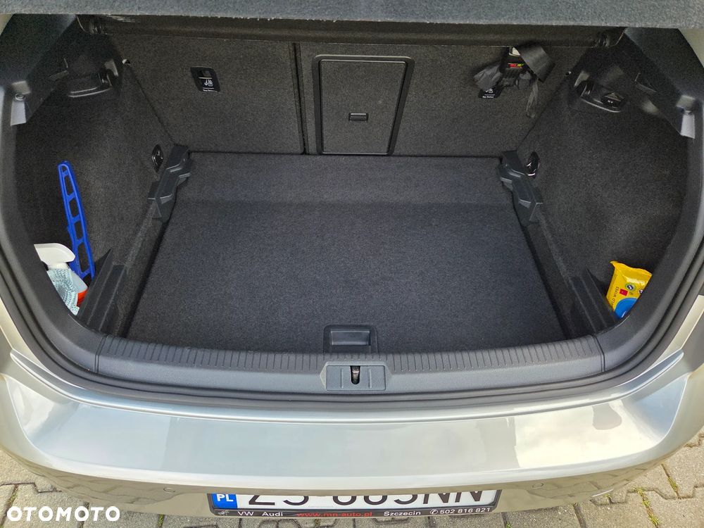 Volkswagen Golf 1.4 TSI BMT Comfortline - 18