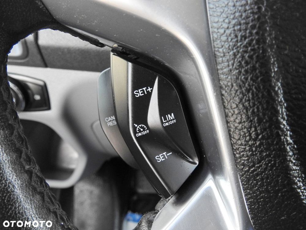 Ford TRANSIT  KONTENER WINDA 8 PALET TEMPOMAT LEDY BLIŹNIACZE KOŁA KLIMATYZACJA  170KM - 32