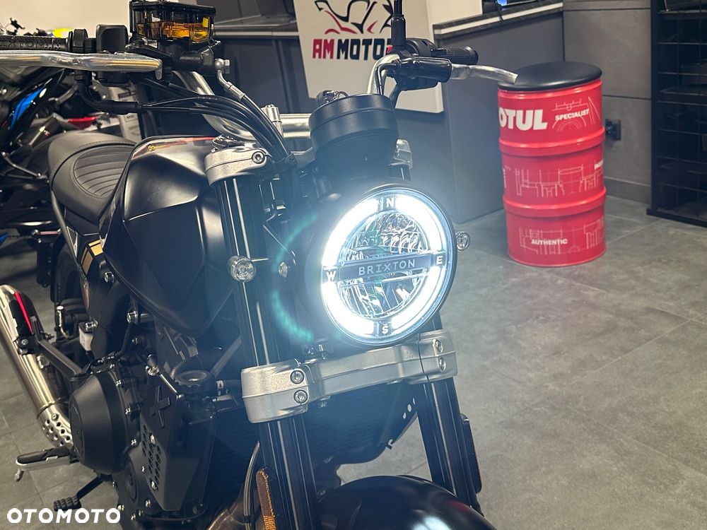 Brixton Crossfire - 3