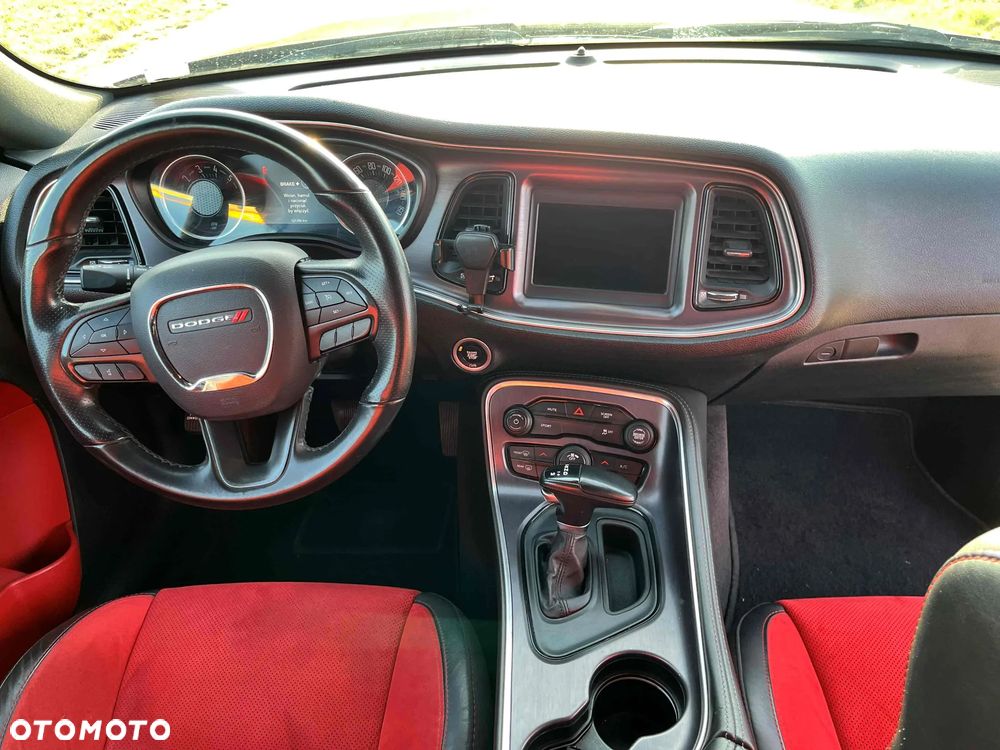 Dodge Challenger 5.7 R/T - 7